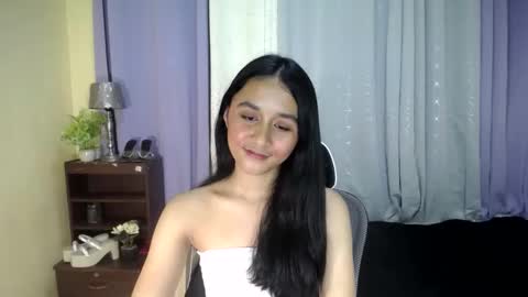 Snapshot of pretty_morenaxx chatting on March 2, 5:33 am Marimar online show from March 2, 5:33 am