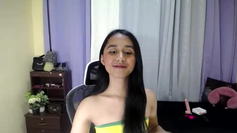 Snapshot of pretty_morenaxx chatting on March 11, 1:48 am Marimar online show from March 11, 1:48 am