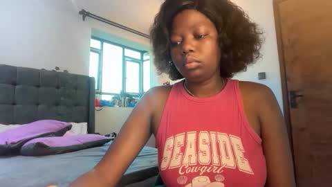 Pretty peaches online show from May 6, 3:46 am