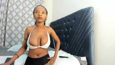 Snapshot of pretty_peshy chatting on April 30, 7:20 pm pretty_peshy online show from April 30, 7:20 pm