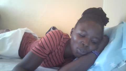 pretty_petite_ebony online show from February 15, 7:49 am