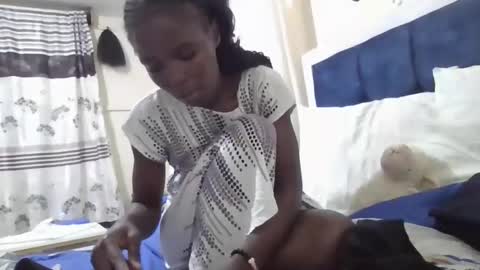 pretty_petite_ebony online show from October 5, 2:15 pm