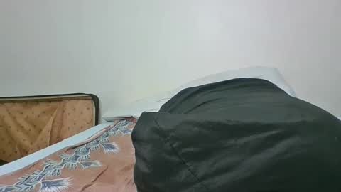 rolly online show from April 13, 9:42 pm