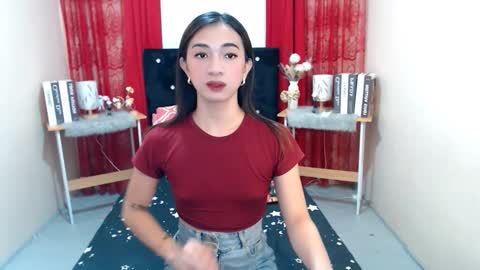 prettyakhira online show from November 18, 8:19 am