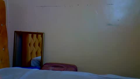 Snapshot of prettycandy0 chatting on February 4, 4:57 pm prettycandy0 online show from February 4, 4:57 pm