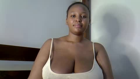 Snapshot of prettydey1 chatting on May 19, 2:56 pm prettydey1 online show from May 19, 2:56 pm