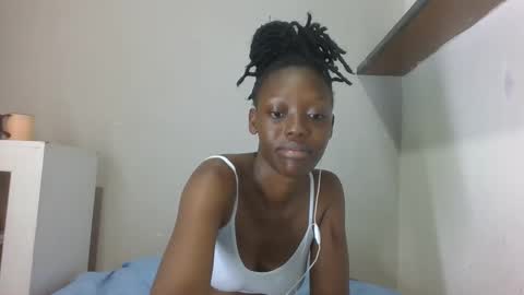 prettydollk_dons online show from March 24, 6:46 pm