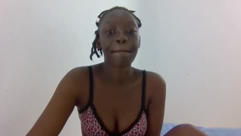 prettydollk_dons online show from April 17, 8:50 am