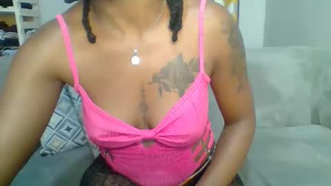 PrettyEla online show from March 13, 2:07 am