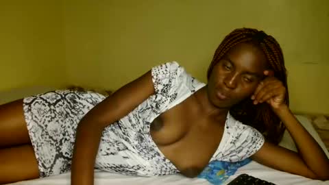 Snapshot of prettygoddess1 chatting on May 28, 4:59 pm Mary online show from May 28, 4:59 pm