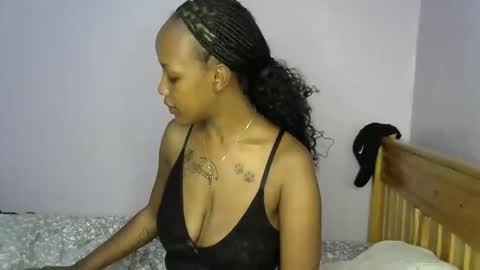 Snapshot of prettyley chatting on April 22, 3:46 pm prettyley online show from April 22, 3:46 pm