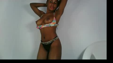 evelyn online show from October 17, 8:28 am