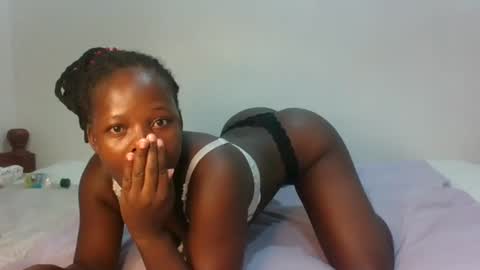 Melly online show from March 14, 1:12 am