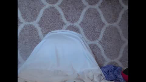 Snapshot of prettymilfxx chatting on May 30, 8:00 am prettymilfxx online show from May 30, 8:00 am