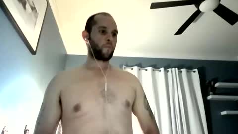 prettymuchafreak387930 online show from April 12, 7:13 am