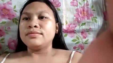 Snapshot of prettyneca5991 chatting on January 19, 4:33 am prettyneca5991 online show from January 19, 4:33 am