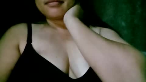 Snapshot of prettyneca5991 chatting on October 17, 5:48 pm prettyneca5991 online show from October 17, 5:48 pm