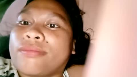 Snapshot of prettyneca5991 chatting on December 2, 5:24 am prettyneca5991 online show from December 2, 5:24 am