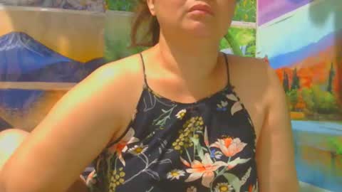 Nhing online show from December 4, 1:42 pm