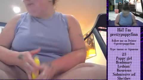 Snapshot of prettypuppyfinn chatting on July 31, 1:05 am prettypuppyfinn online show from July 31, 1:05 am