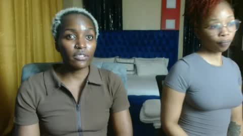 Snapshot of prettyquee chatting on June 30, 9:38 pm sasha online show from June 30, 9:38 pm
