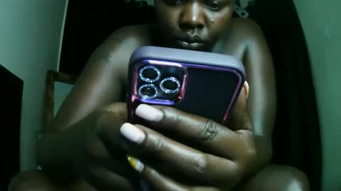 Snapshot of prettyreen chatting on February 5, 3:00 am prettyreen online show from February 5, 3:00 am
