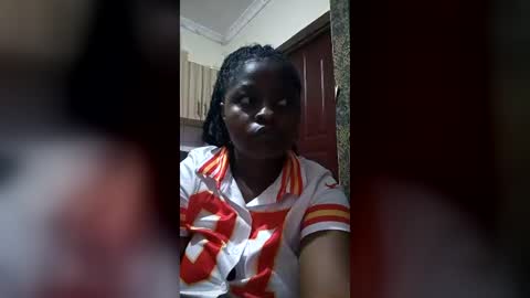 Snapshot of prettyriss chatting on June 26, 8:57 pm prettyriss online show from June 26, 8:57 pm
