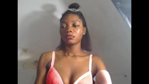 prettysexy6 online show from April 3, 7:28 am
