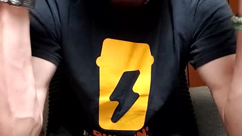 Snapshot of prettysolidd7 chatting on January 31, 2:04 am prettysolidd7 online show from January 31, 2:04 am