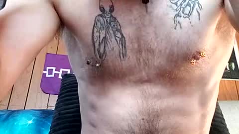 Snapshot of prettysolidd7 chatting on February 22, 1:46 pm prettysolidd7 online show from February 22, 1:46 pm