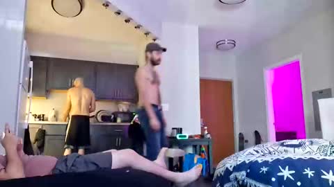 Snapshot of prettysolidd7 chatting on September 30, 1:16 pm prettysolidd7 online show from September 30, 1:16 pm