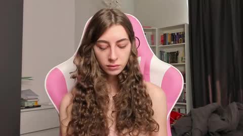 Sophie  next stream will be at Monday  i will wait you guys  online show from May 26, 6:31 am