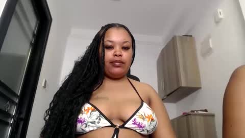 Snapshot of prettyxfreaky chatting on June 8, 5:52 am prettyxfreaky online show from June 8, 5:52 am