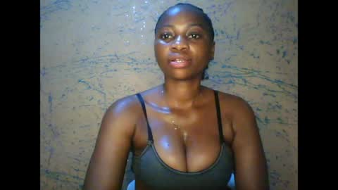 prettyxxpac online show from April 4, 11:57 pm