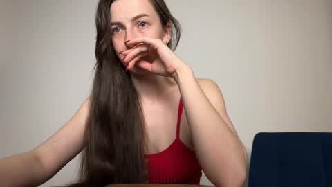 prettyyy_angel online show from March 27, 6:18 pm