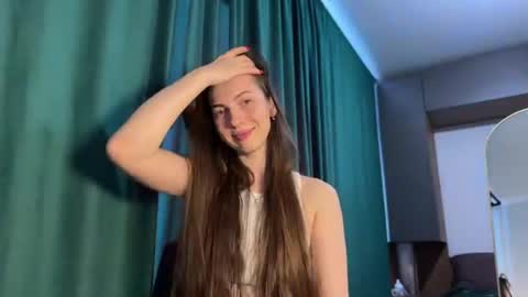 Snapshot of prettyyy_angel chatting on June 22, 2:58 pm prettyyy_angel online show from June 22, 2:58 pm