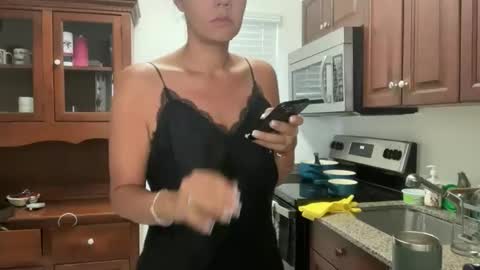 prettyyykittyyy22 online show from November 3, 2:18 pm