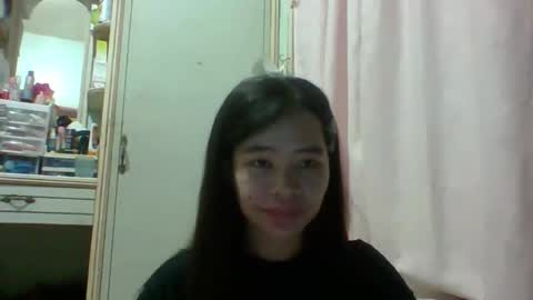 Snapshot of prety784828 chatting on September 26, 3:49 pm prety784828 online show from September 26, 3:49 pm