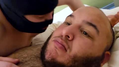 Snapshot of pretyboyl chatting on March 7, 8:33 pm chubbymmm online show from March 7, 8:33 pm