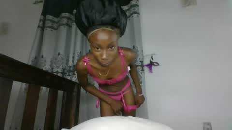 Snapshot of pretylittle11 chatting on June 20, 6:11 pm PRETY online show from June 20, 6:11 pm