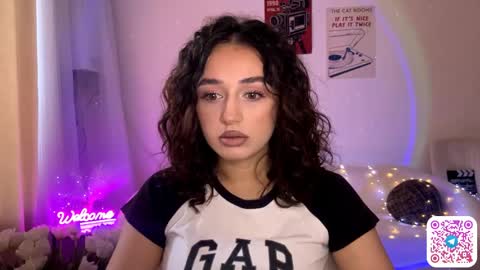 Sofi online show from April 10, 11:15 am