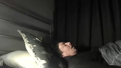 Snapshot of prieslucas068 chatting on November 12, 7:53 am prieslucas068 online show from November 12, 7:53 am