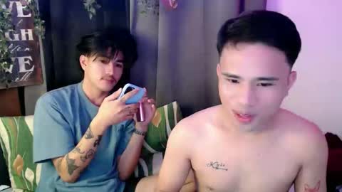 Snapshot of primekiannx_ chatting on February 1, 3:21 pm primekiannx_ online show from February 1, 3:21 pm