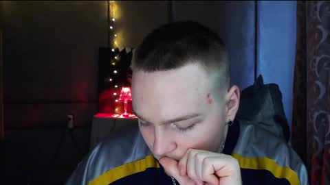 Snapshot of princ4real chatting on January 14, 11:31 am prince online show from January 14, 11:31 am