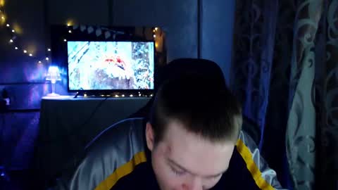 Snapshot of princ4real chatting on February 16, 5:26 am prince online show from February 16, 5:26 am