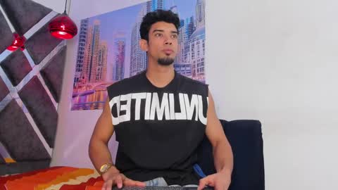 prince_arthur77 online show from November 14, 2:16 pm