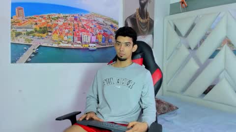 prince_arthur77 online show from February 14, 2:03 pm