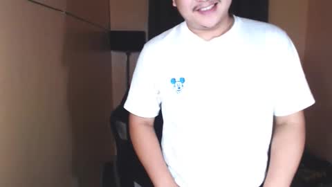 Snapshot of prince_killian chatting on December 16, 9:42 pm Killian online show from December 16, 9:42 pm