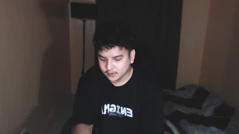 Snapshot of prince_killian chatting on February 17, 2:13 pm Killian online show from February 17, 2:13 pm