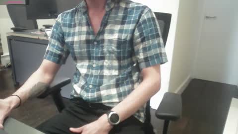 Snapshot of prince_raphael chatting on September 20, 11:55 am Riffraff online show from September 20, 11:55 am